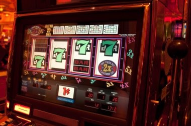 Tier progression and rewards legenda account dashboard showing tier status and weekly cashback details